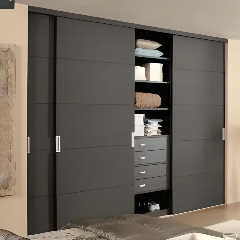 Clóset moderno gris grafito puertas corredizas